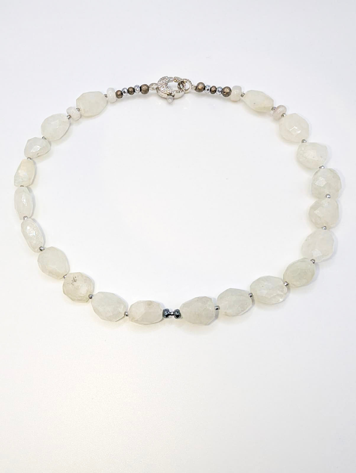 HAUTE ; Moonstone & Hematite Necklace / H40
