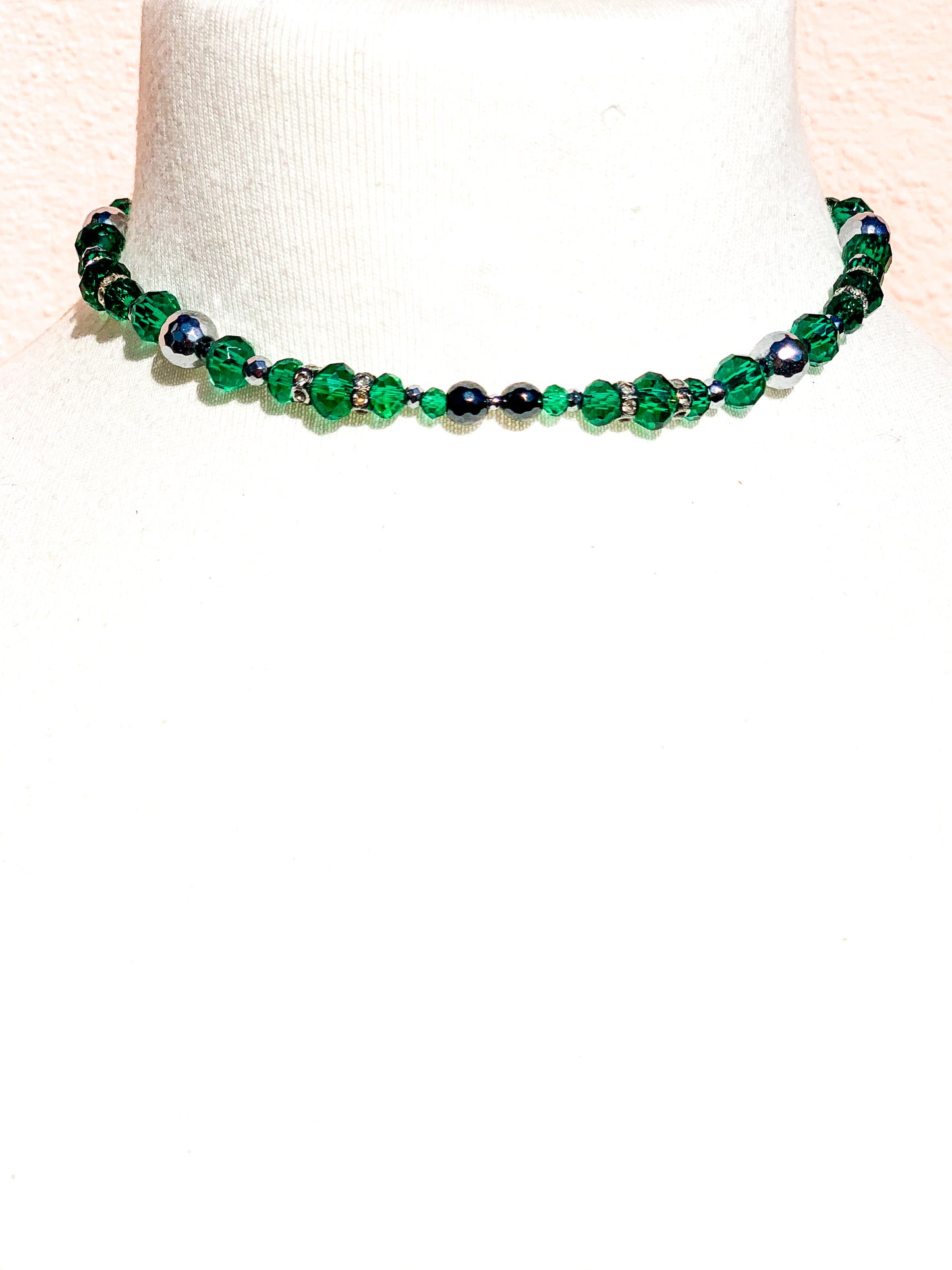 Princess | Emerald necklace (Extra Small)