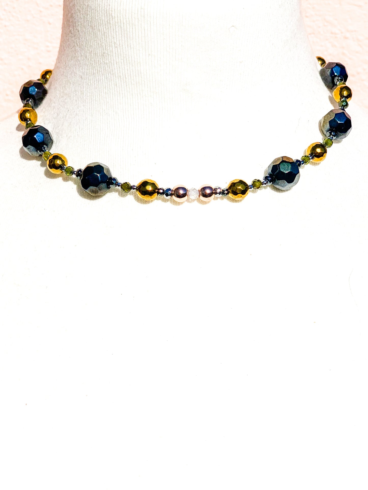 Four Colour Metal Necklace (Extra Small)