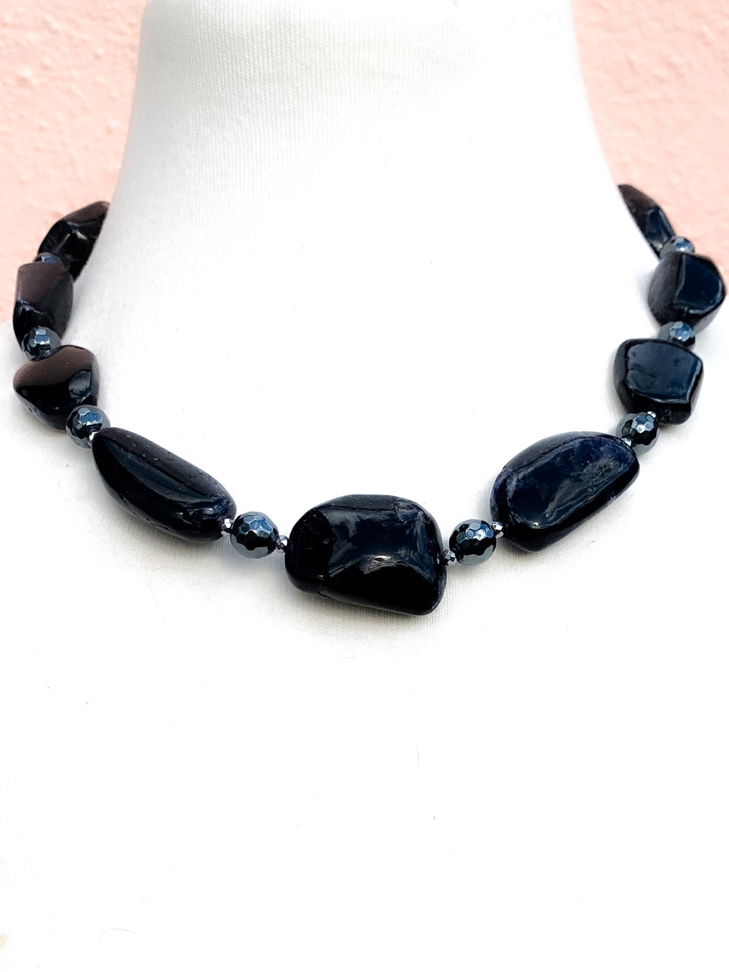 HAUTE : Iolite and Hematite Necklace / H33