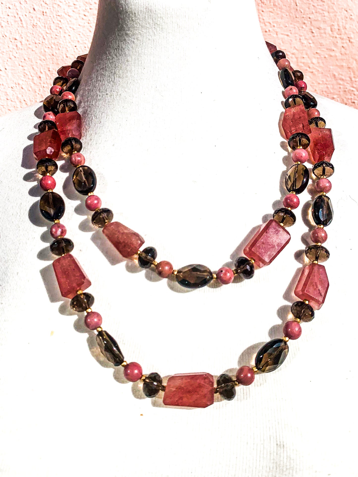 HAUTE : Strawberry Quartz, Smokey Quartz, CZ & Matt Gold Glass Necklace / H27