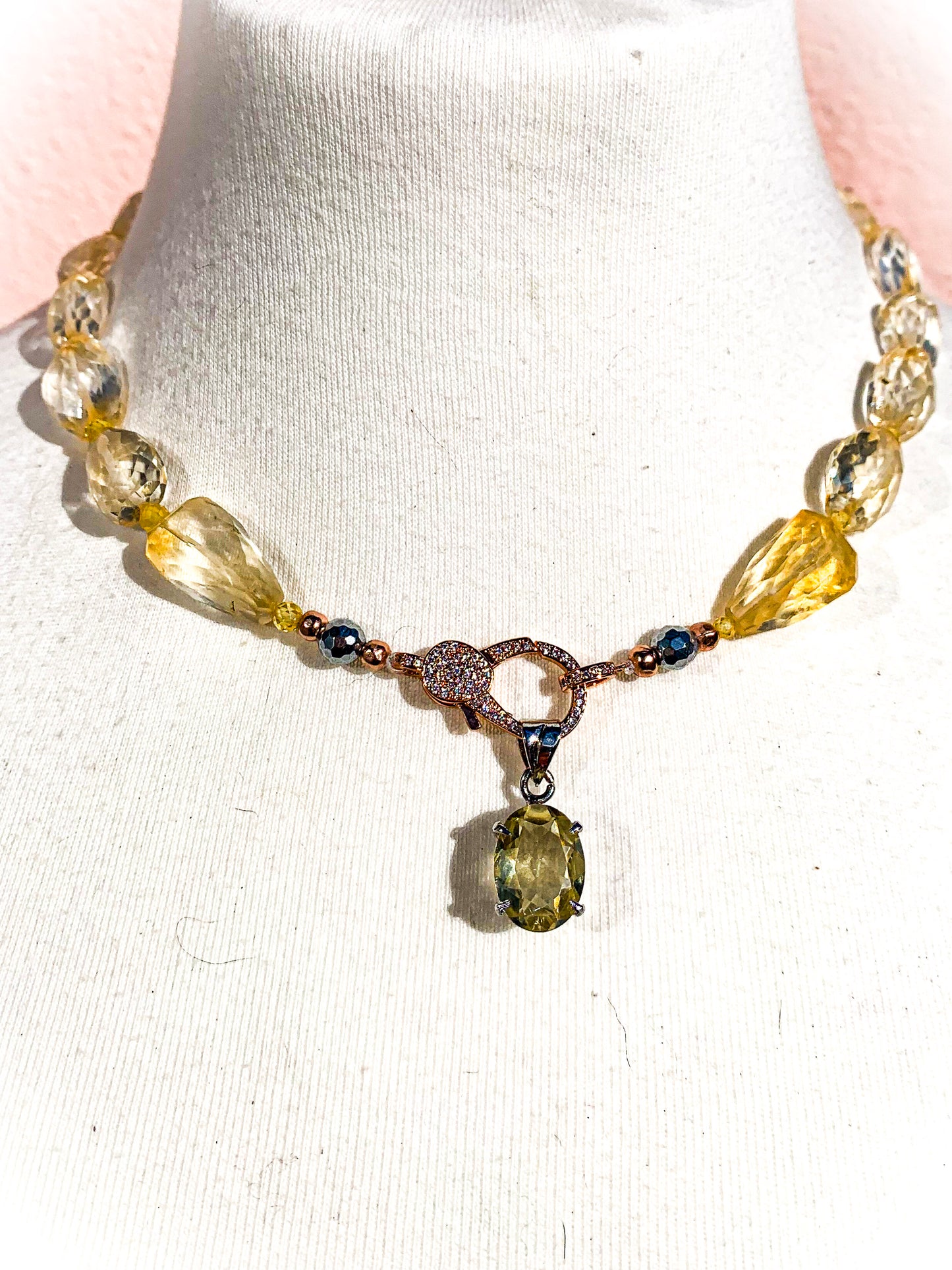 HAUTE : Pale Citrine, Lemon Quartz, Gold, Pearl & CZ Pendant Necklace /H8