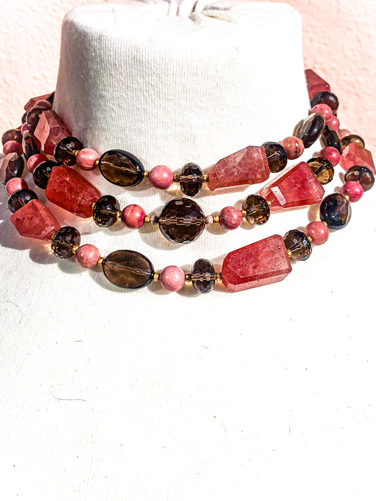 HAUTE : Strawberry Quartz, Smokey Quartz, CZ & Matt Gold Glass Necklace / H27